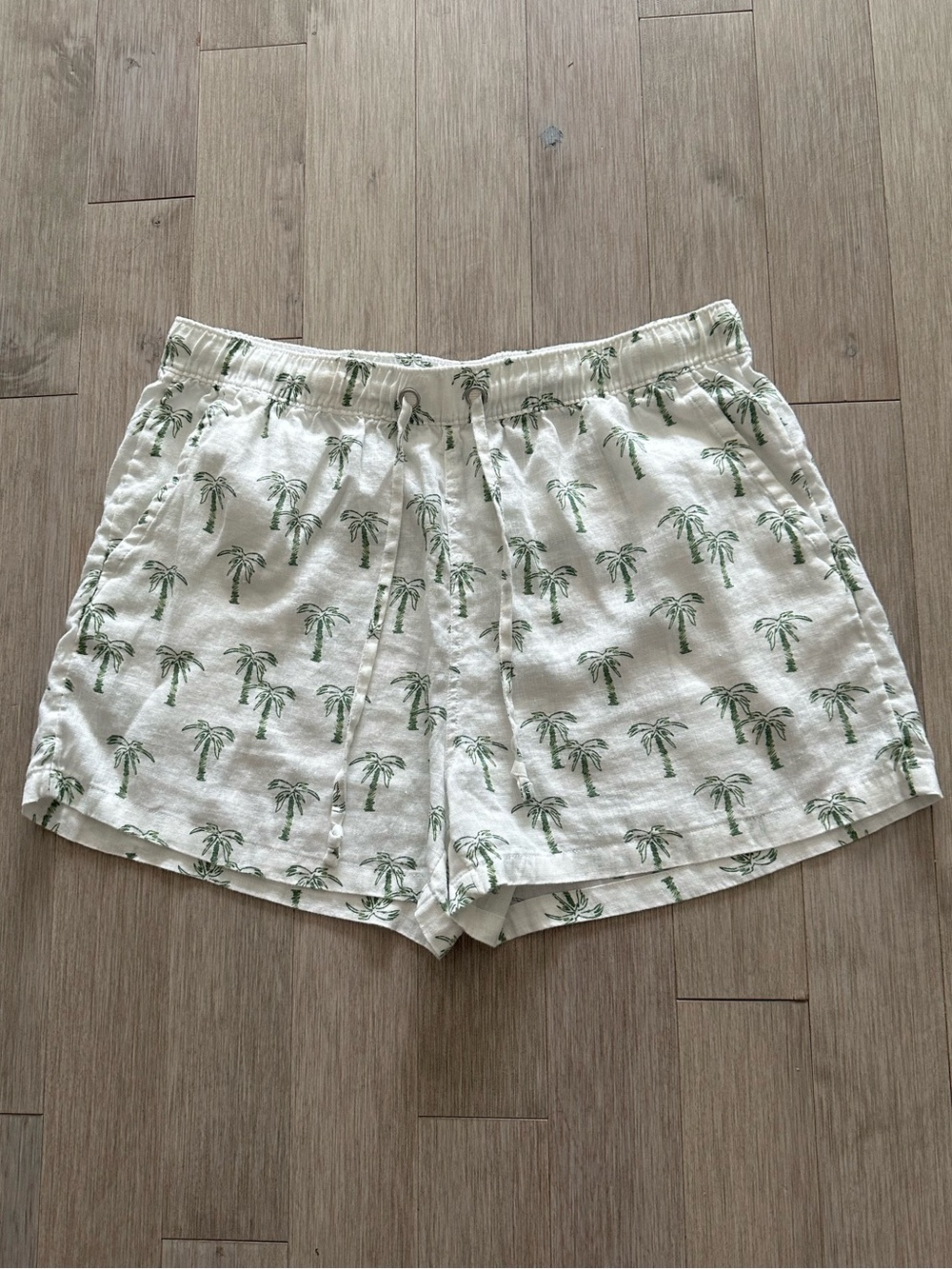 C&C California 100% Linen White Palm-Print Elastic Waist Shorts Size Large
